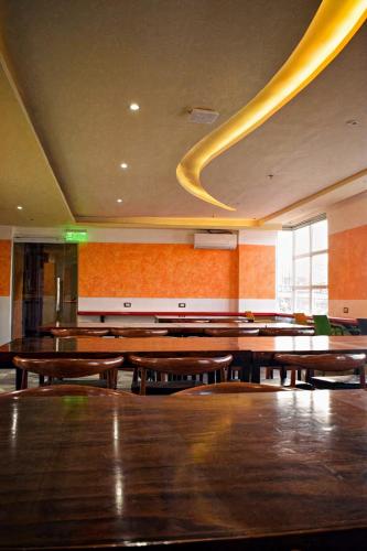 Dulcinea Hotel & Suites