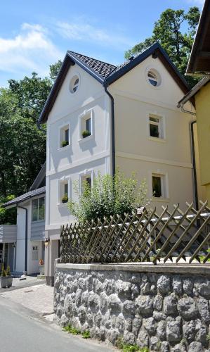 Effie Perine Apartments