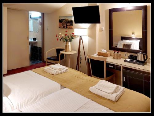 Hotel Lakonia