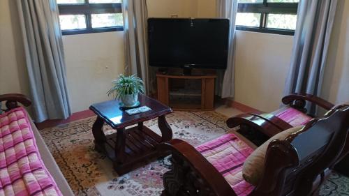 Hundred Islands Guest House