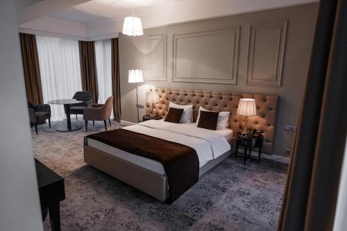 Time Hotel