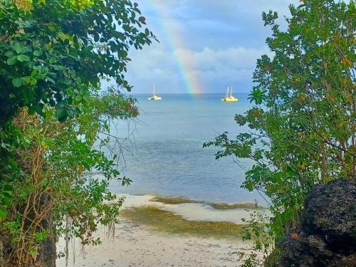 Camotes Nook - Budget Beautiful