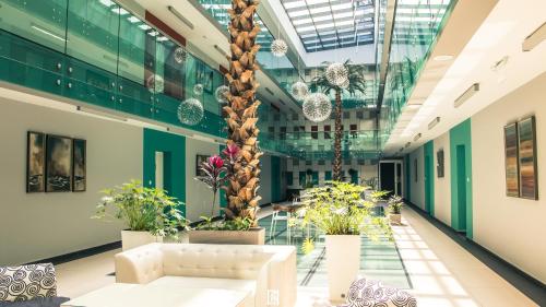 Stone Bridge Suites