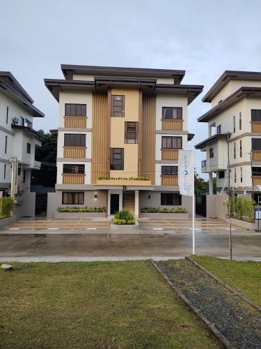 Casa Devino - Discover the Perfect Condo Getaway in Luxury, Kareoke, Netflix, Free Parking