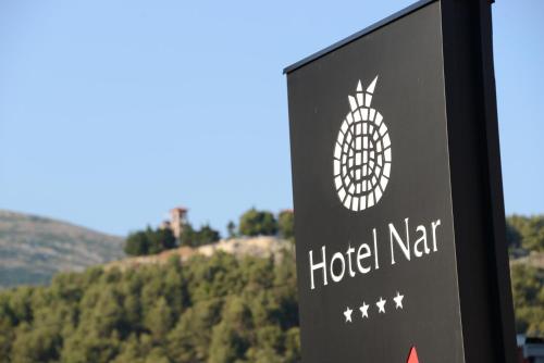Hotel Nar