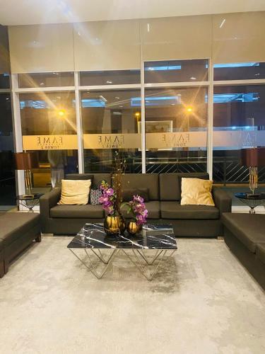 Connie's Fame Residence City Haven