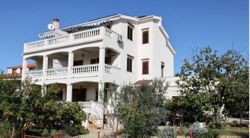 Apartments Ankica