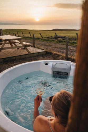 Monkstadt 1745 Luxury Lodge