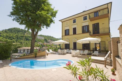 Hotel Raffaello Residence