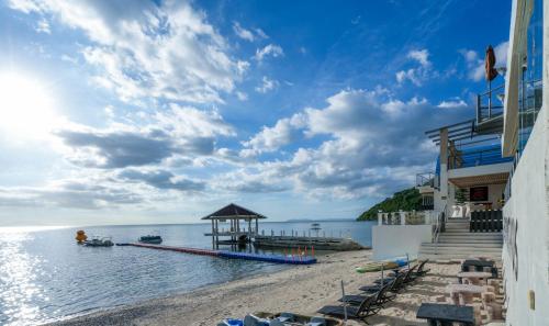 Destino Beach Club Dive Resort And Hotel