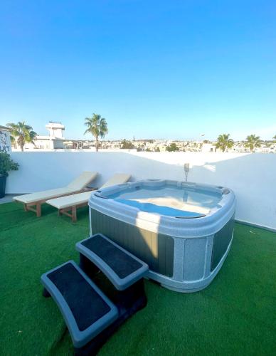 Nissi Adonis Suites