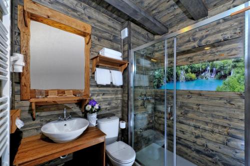 Ethno Houses Plitvica Selo