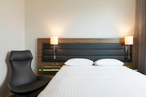 Moxy Edinburgh Airport