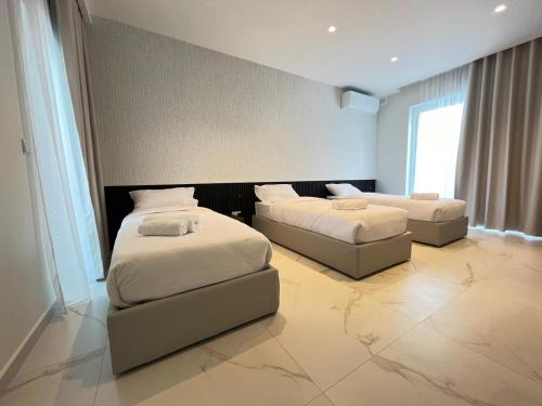 Mayfair by Premier Suites MT