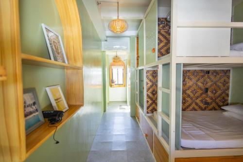 Happiness Hostel Boracay