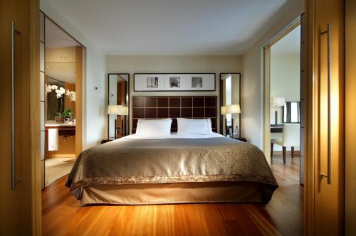 Eurostars Grand Marina Hotel