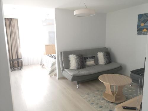 Plungės gatvės 18 apartamentai