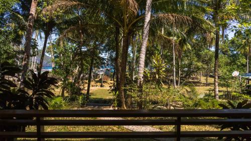 High Chaparral Cottages