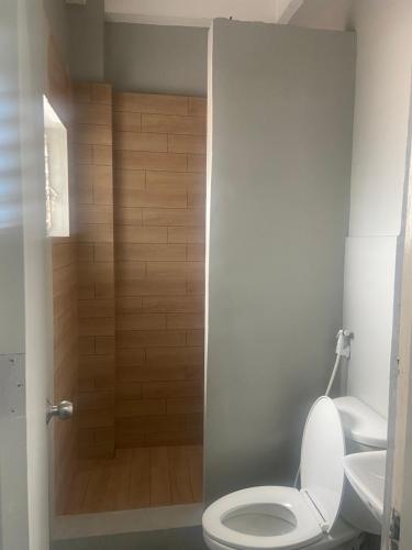 Lime Lite Manila Hostel