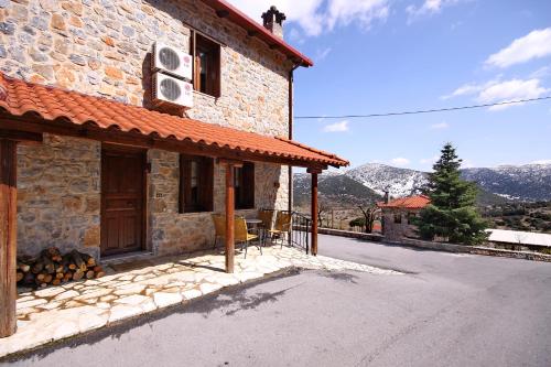 Mainalia Villas & Suites