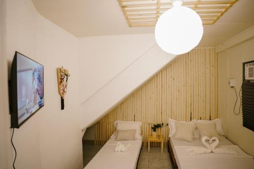 Pallet Homes - Megaworld