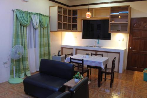 Kojie House