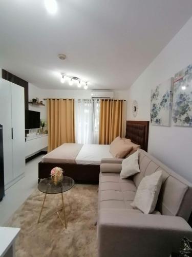 One Oasis Cebu Condominium Resort right in the heart of Cebu minutes away from IT Park