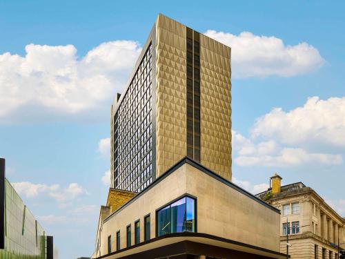 Mercure Newport Hotel