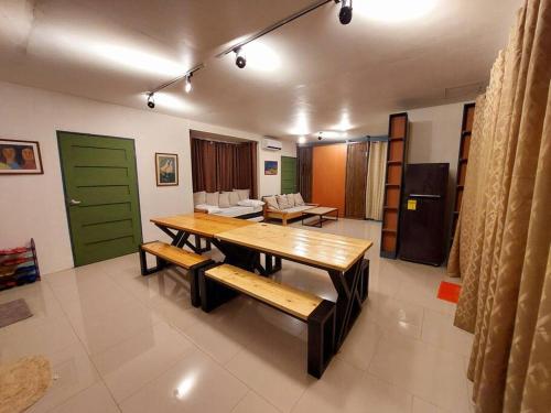 YB Rooftop Residence