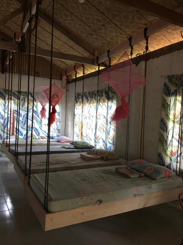 Batuan Hammock Hostel