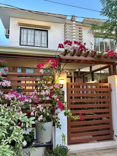 Casa Privado- 2 Bedroom House Near the Airport