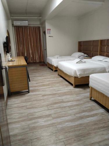 Meaco Royal Hotel - Valenzuela