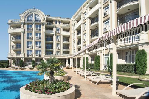 Rena Hotel