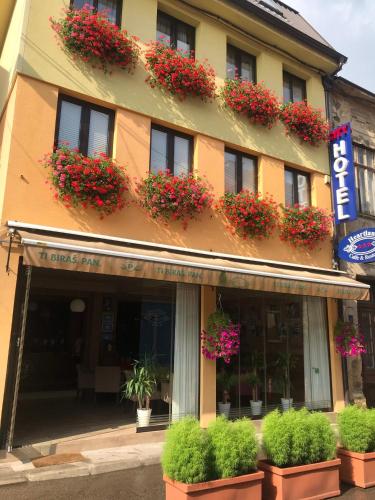 Heartland City Hotel