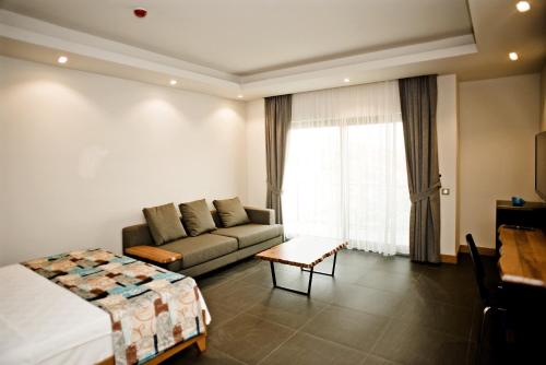 Degirmenburnu Residence