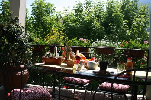 Eco Rooms&Breakfast Tirano
