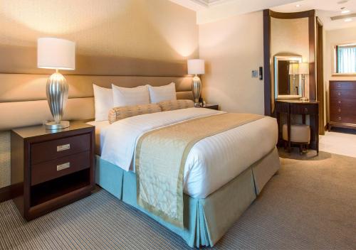 Crimson Hotel Filinvest City Manila