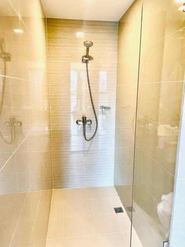 Thompson Suites - 2 beds, Uptown Parksuites Tower 1 25F