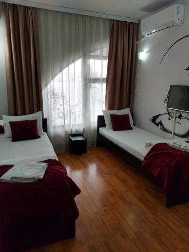 Bulevar Hotel