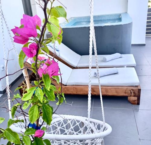 The Muse Of Santorini - Jacuzzi Suites