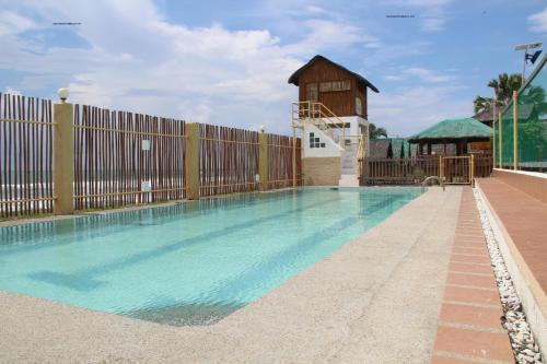 Good Guys Beach Resort