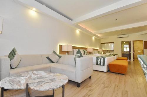 Ambassador in Paradise Resort