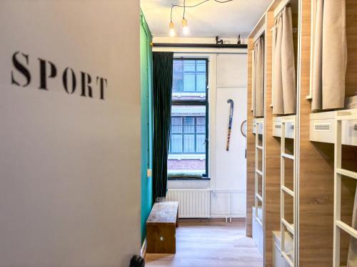 Hostel ROOM Rotterdam