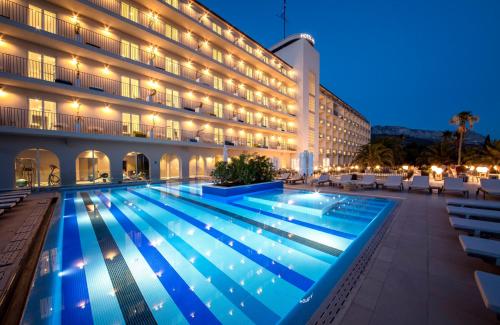 Bluesun Hotel Jadran