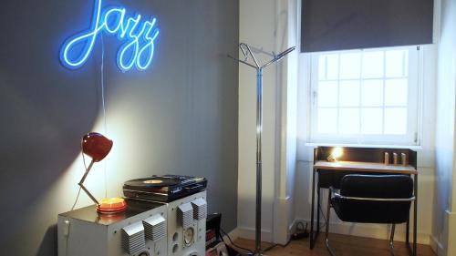 Living Lounge Hostel