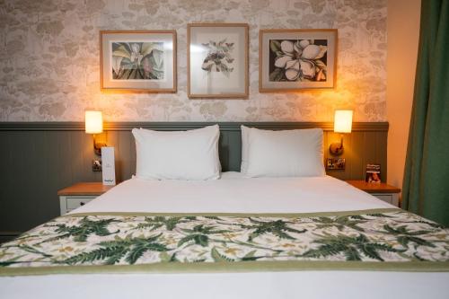 Rockingham Arms Hotel