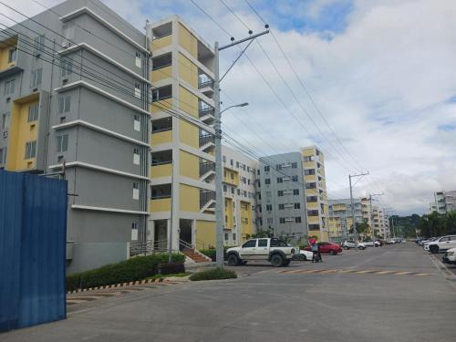 Entire 2BR condo 8 Spatial Maa Davao