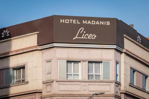 Madanis Liceo