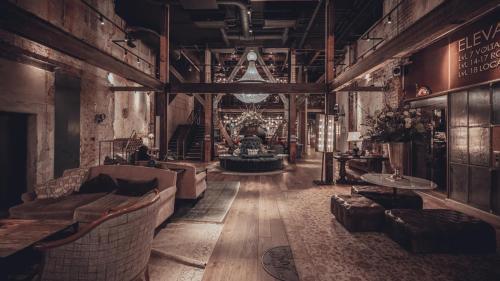 The Steam Hotel