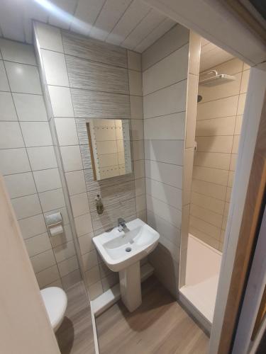 Newark Hotel